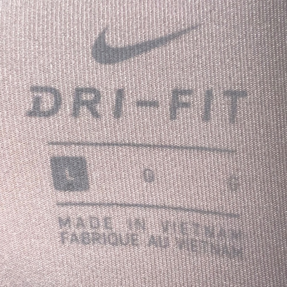 Nike Dri-FIT Womens Hoodie Pink Lightweight Sweatshirt Large Pullover Training - Picture 3 of 3